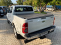 toyota-hilux-invincible-small-2