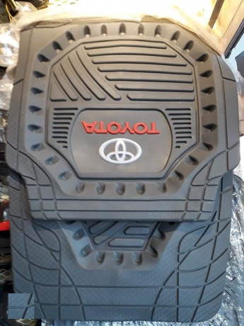 toyota-branded-floor-mat-big-1