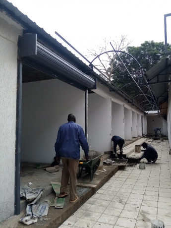 shops-and-commercial-offices-with-parking-lavington-big-0
