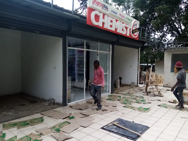shops-and-commercial-offices-with-parking-lavington-big-1