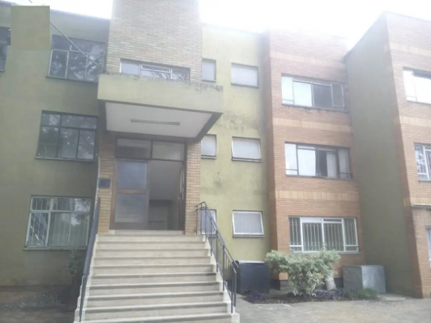 spacious-three-bedroom-commercial-property-for-rent-in-hurlingham-big-2