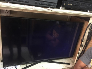 Ssmsung 40 inch digital tv