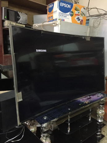 65-samsung-tv-big-0