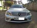 mercedes-benz-c-200-small-0