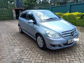 mercedes-benz-b180-small-1