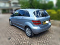 mercedes-benz-b180-small-0