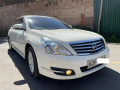 nissan-teana-small-2