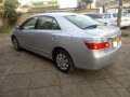 toyota-premio-small-2