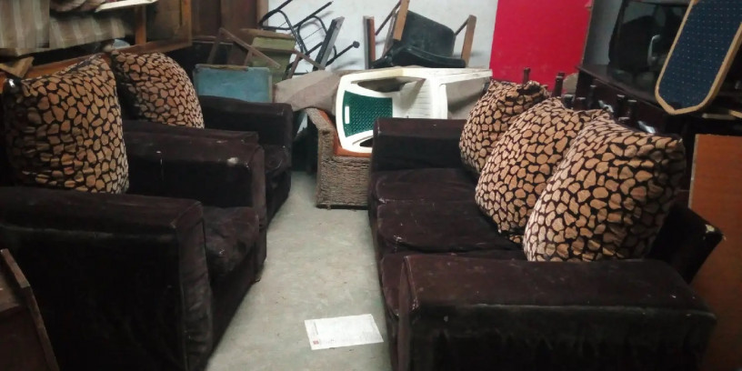 brown-sofa-set-big-0