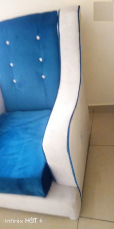 new-armchair-urgent-sale-big-0