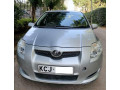 toyota-auris-small-0