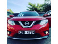 nissan-xtrail-small-0