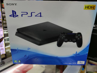 Ps4 1TB Slim Console