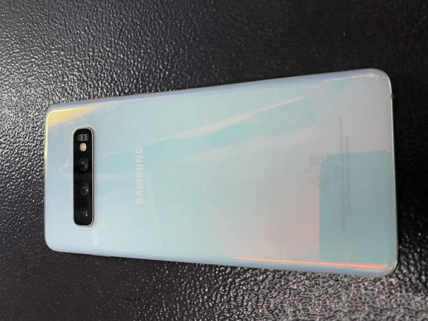 samsung-galaxy-s10-128-gb-silver-big-1