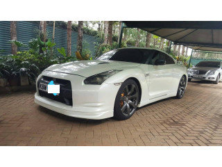 Nissan GTR