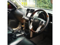 toyota-land-cruiser-prado-small-1