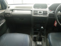 mitsubishi-pajero-small-1