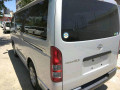 toyota-hiace-7l-small-2